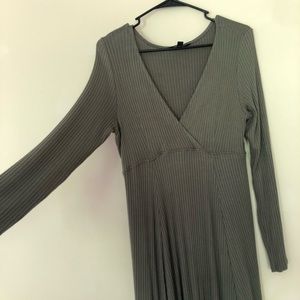 American Eagle Soft & Sexy olive dress